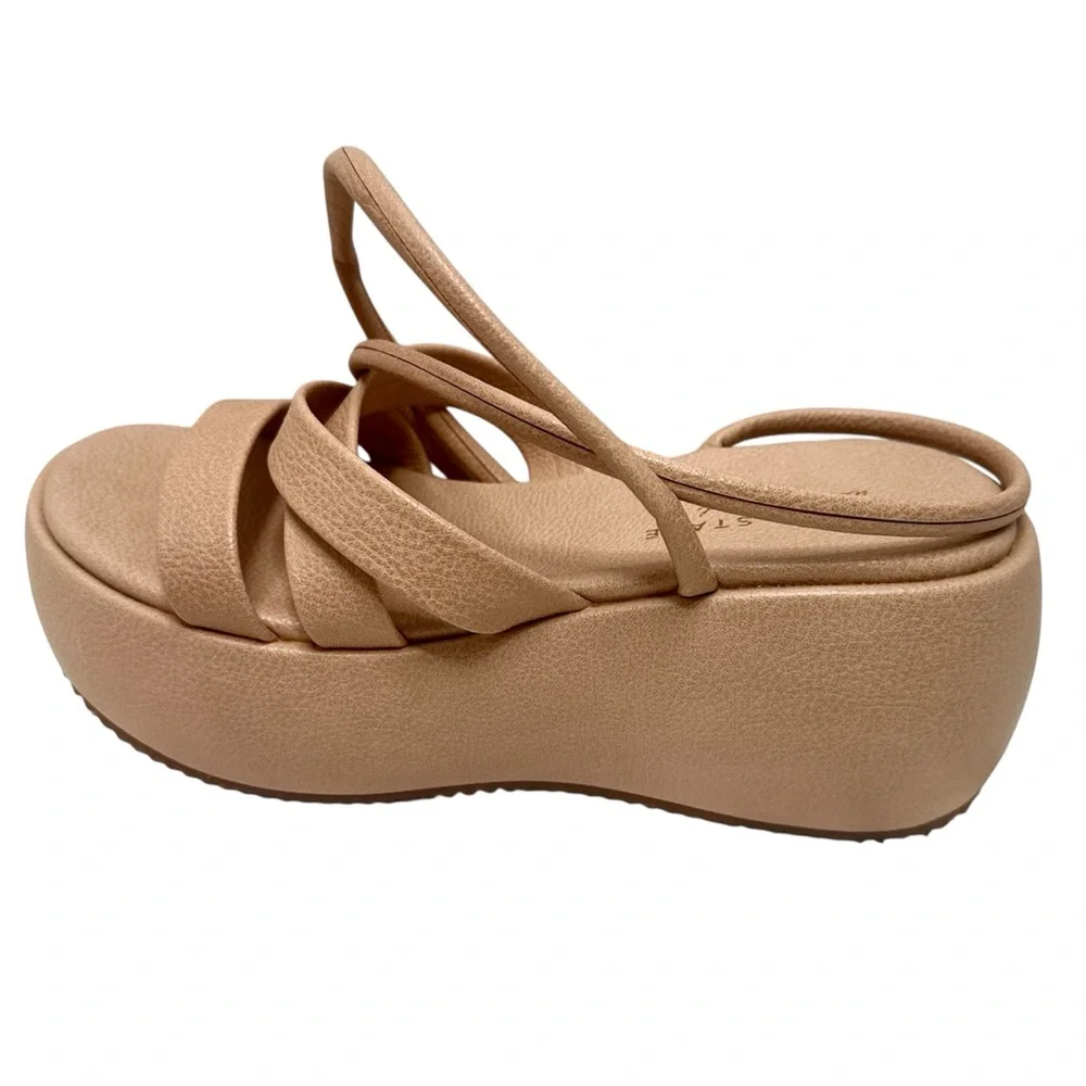 Altar’s State Women's Tan Strappy Sandals Size 8M.